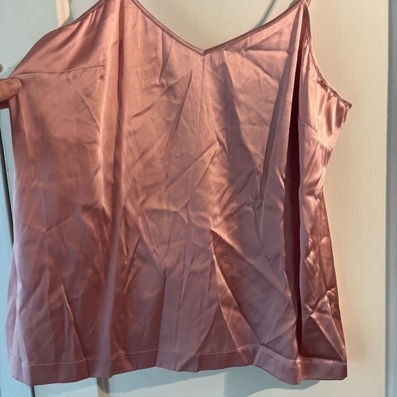 LA Perla Silk Camisole dark pink with spaghetti straps and stretch! NWT - Picture 8 of 12